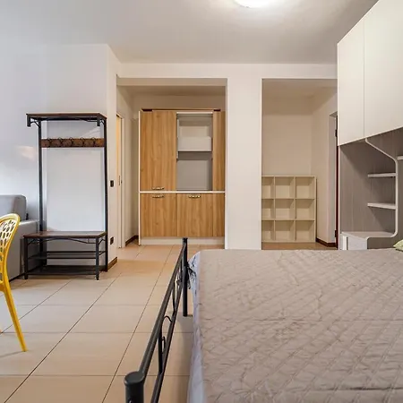 Appartement Modern 5 Minutes From Rho Lainate