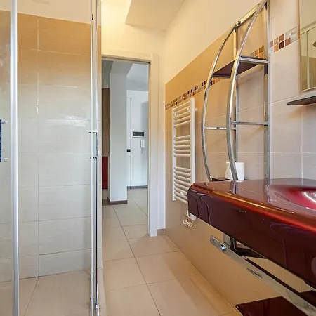 Appartement Modern 5 Minutes From Rho
